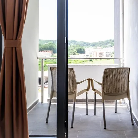 Hotel Lajka Luxury Ulcinj Exterior photo
