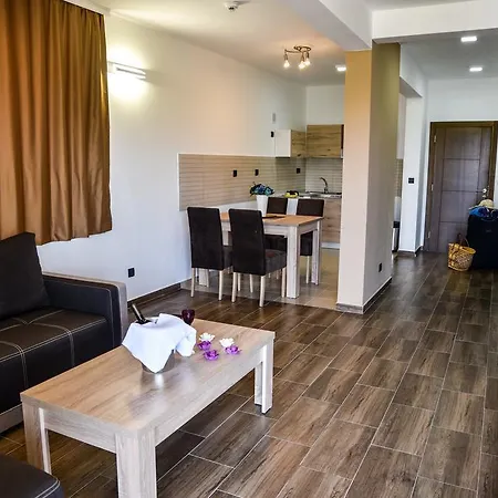 Hotel Lajka Luxury Ulcinj Exterior photo