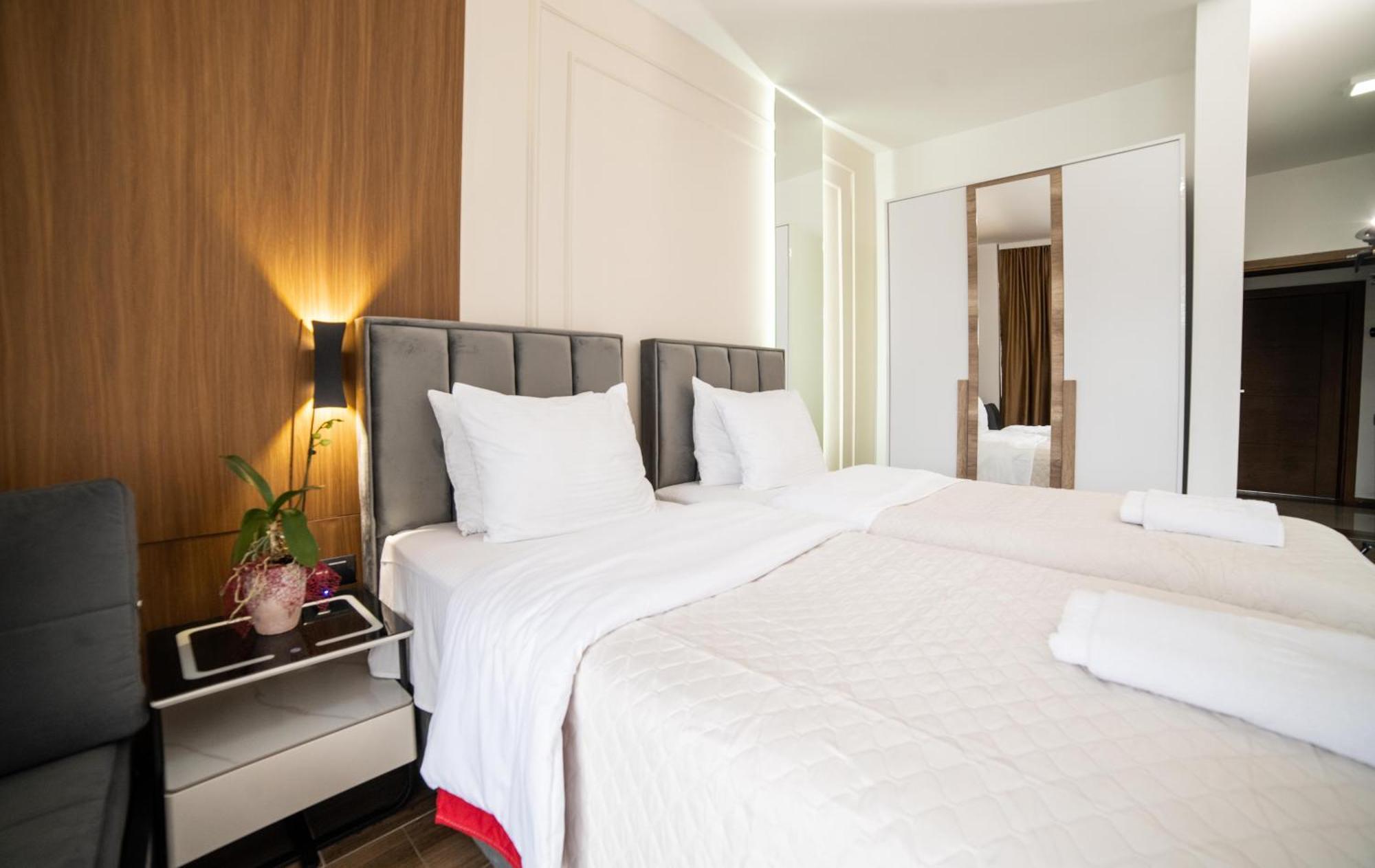 Lajka Luxury